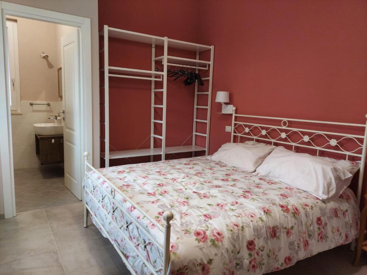 Le Bisceglie Guest House Albanella Bagian luar foto