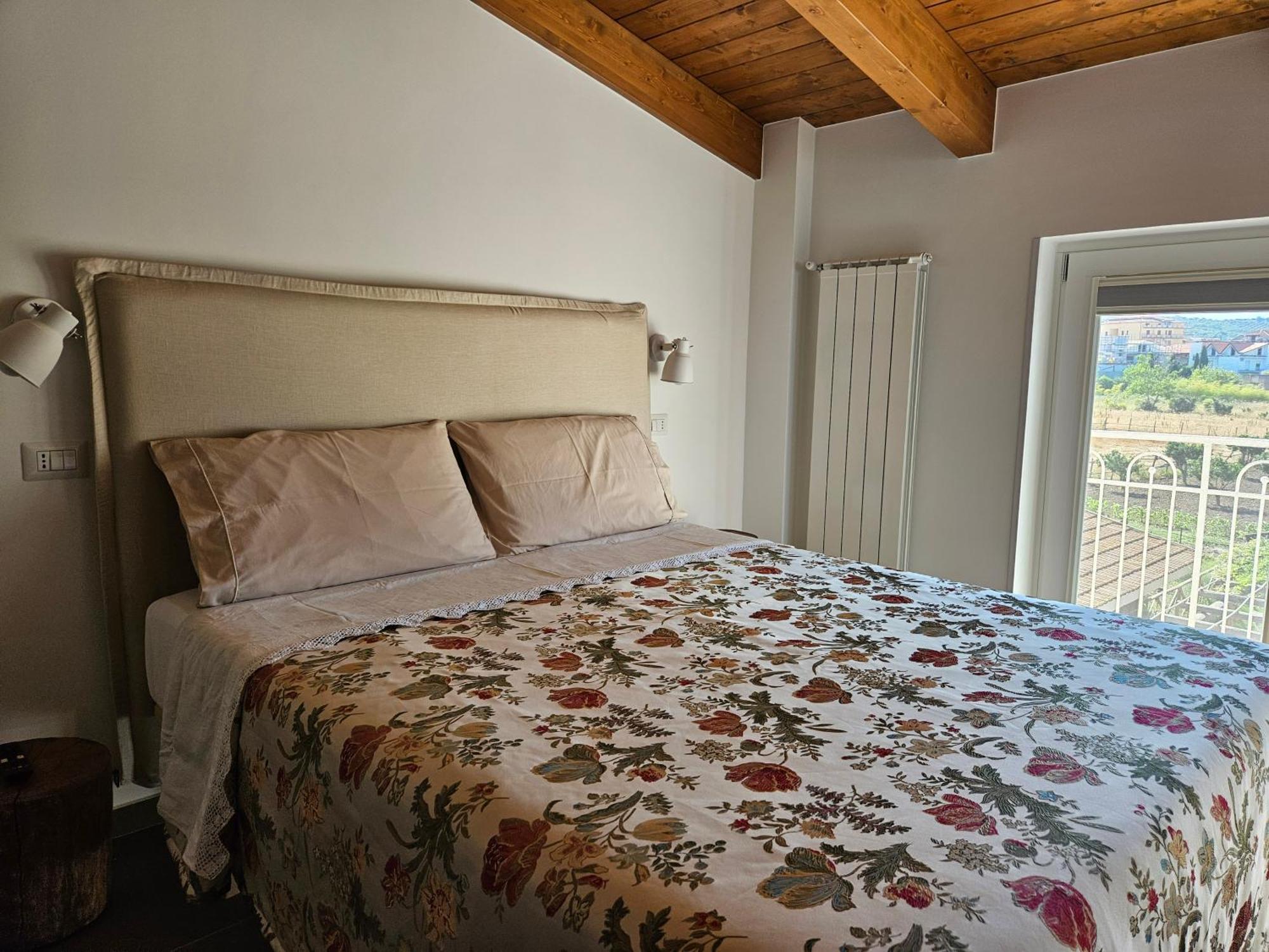 Le Bisceglie Guest House Albanella Bagian luar foto